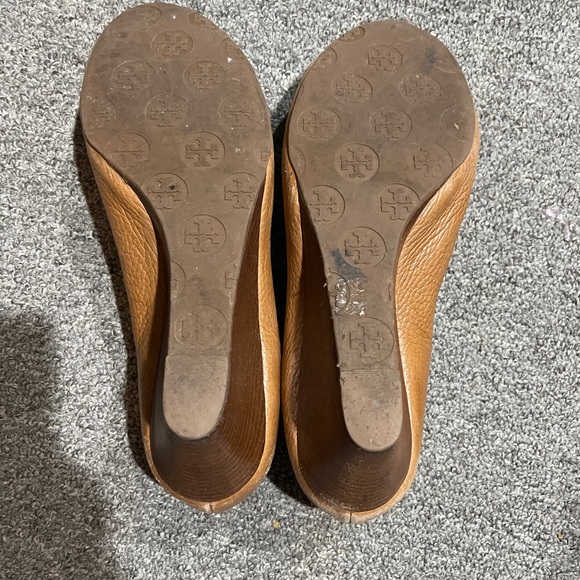 Tory Burch Wedge - Picture 2 of 5